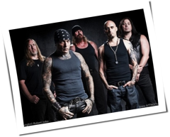 Attika 7