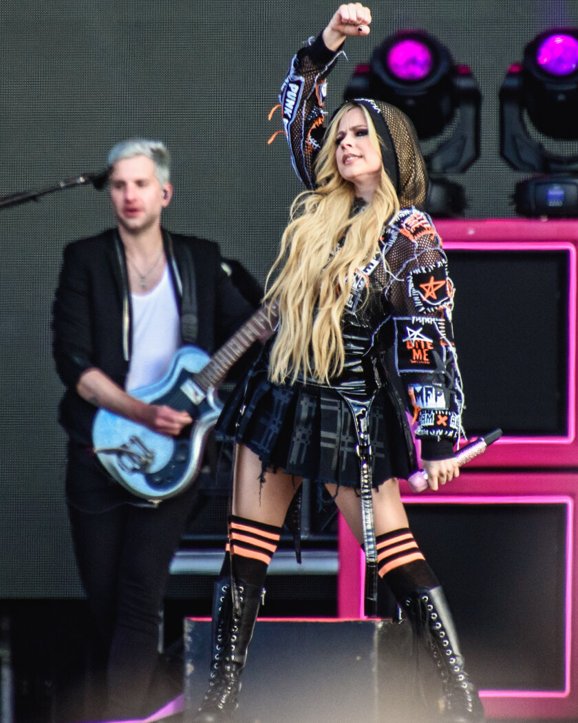 Nostalgie-Reise: Die Kanadierin drehte am Sonntag auf. – Avril Lavigne.