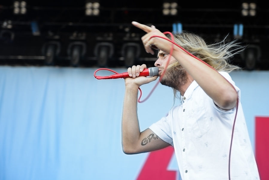 Aaron Bruno und Band taugen in Clubs und auf Festivals. – Awolnation.