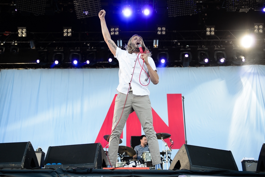 Awolnation – Aaron Bruno und Band taugen in Clubs und auf Festivals. – Hayden Scott im Hintergrund.