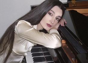 Aziza Mustafa Zadeh