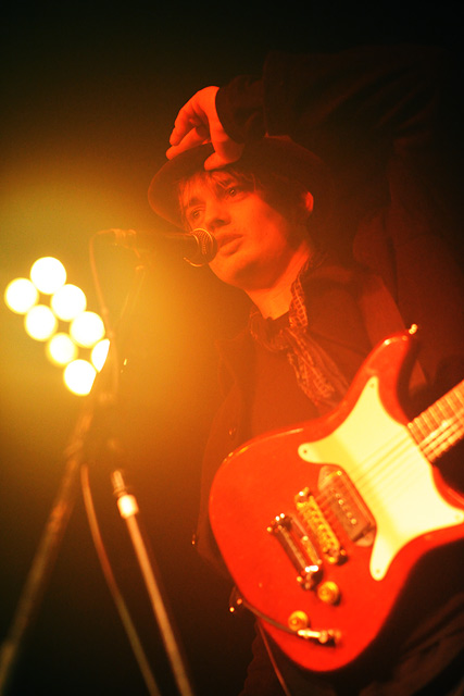 Babyshambles – Pete Doherty, live und pünktlich in der Kölner Live Music Hall. – 