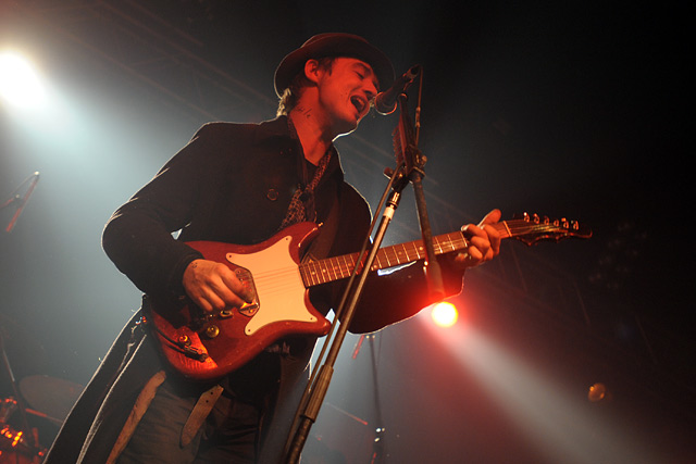 Babyshambles – Pete Doherty, live und pünktlich in der Kölner Live Music Hall. – 