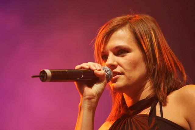 Bap – Bilder vom Auftakt der "Greatest Hits"-Tournee in der Kölnarena mit Henning Wehland, Thomas D und Marta Jandova. – Marta Jandova.