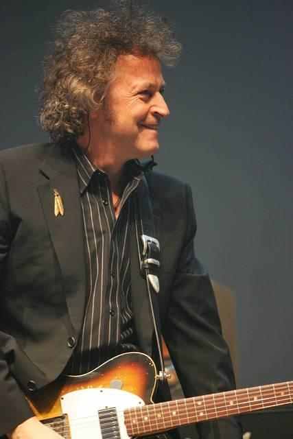 Bap – Bilder vom Auftakt der "Greatest Hits"-Tournee in der Kölnarena mit Henning Wehland, Thomas D und Marta Jandova. – Wolfgang Niedecken.