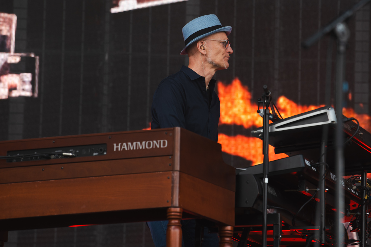 Bap – Wolfgang Niedecken und Band - bejubelt wie Rob Halford. – Michael Nass.
