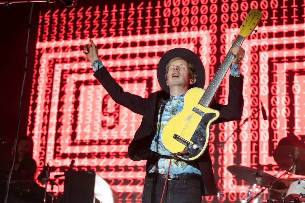 Beck – Beck.