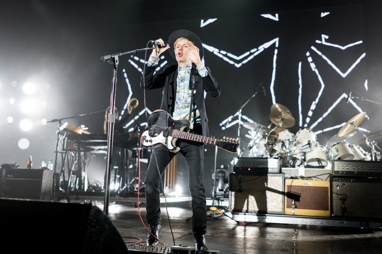 Beck – Im Vorprogramm spielten Band Of Horses.