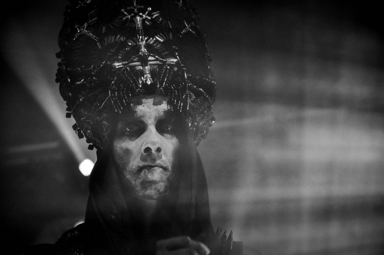 Behemoth – Die polnische Black-/Death-Institution auf "Ecclesia Diabolica Evropa"-Tournee. – Nergal.