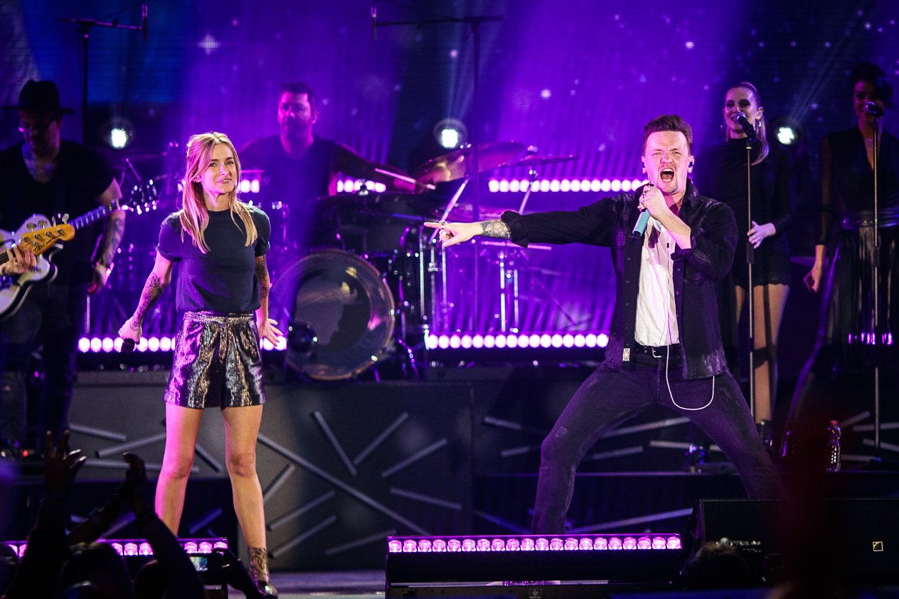Ben Zucker – Beim Konzert wurde auch für eine DVD gefilmt - mit am Start: Bonnie Tyler und Schwester Sarah Zucker. – Sarah und Ben.