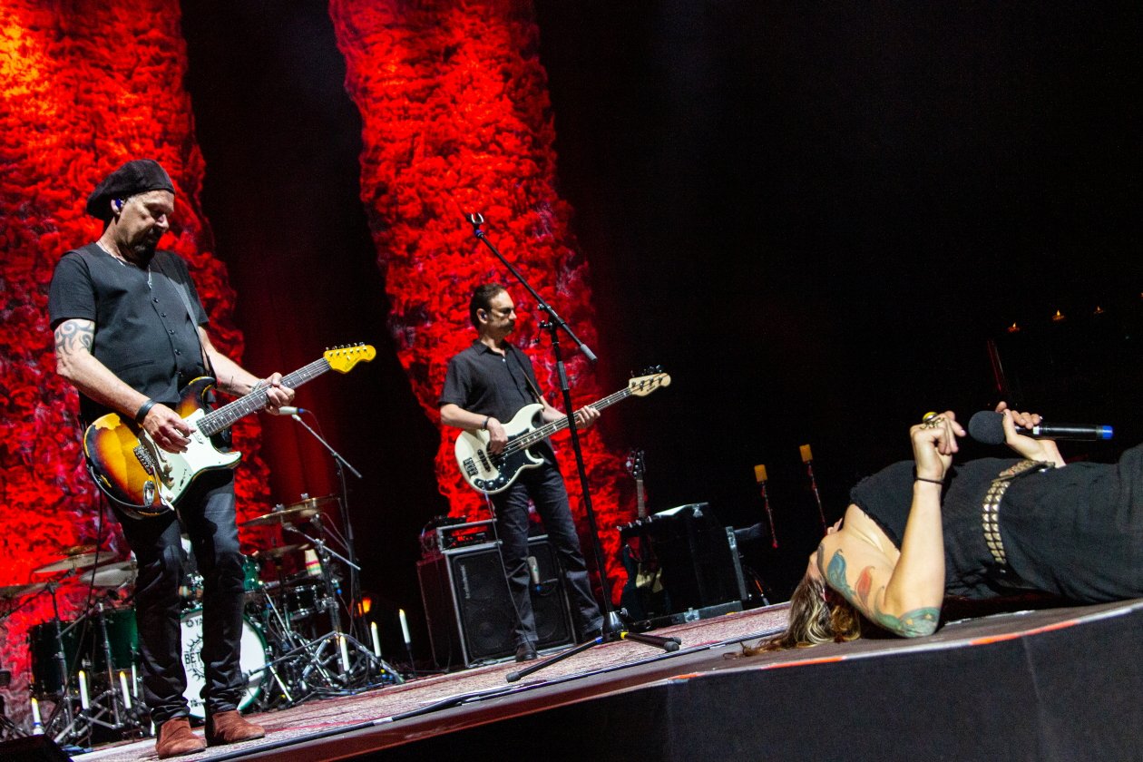 Beth Hart – Beth Hart und Band.