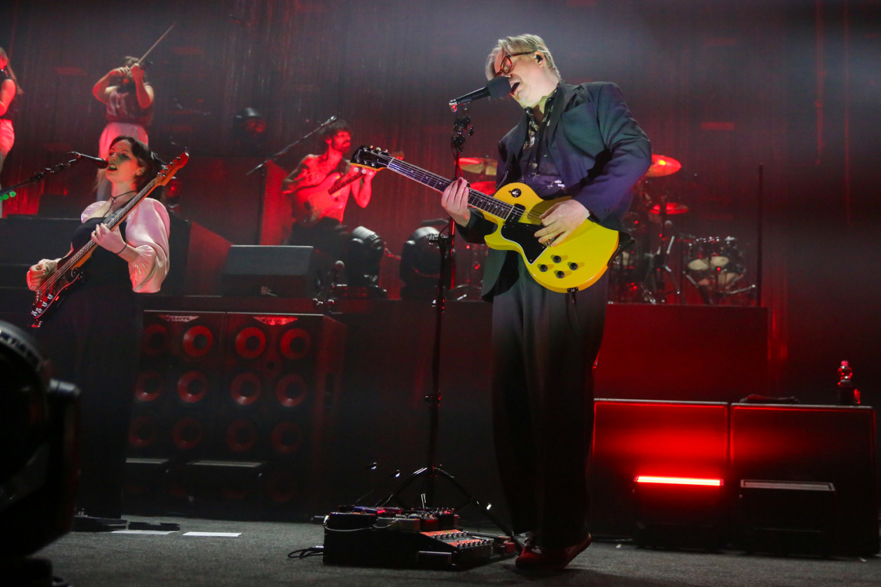 Biffy Clyro – Biffy Clyro.