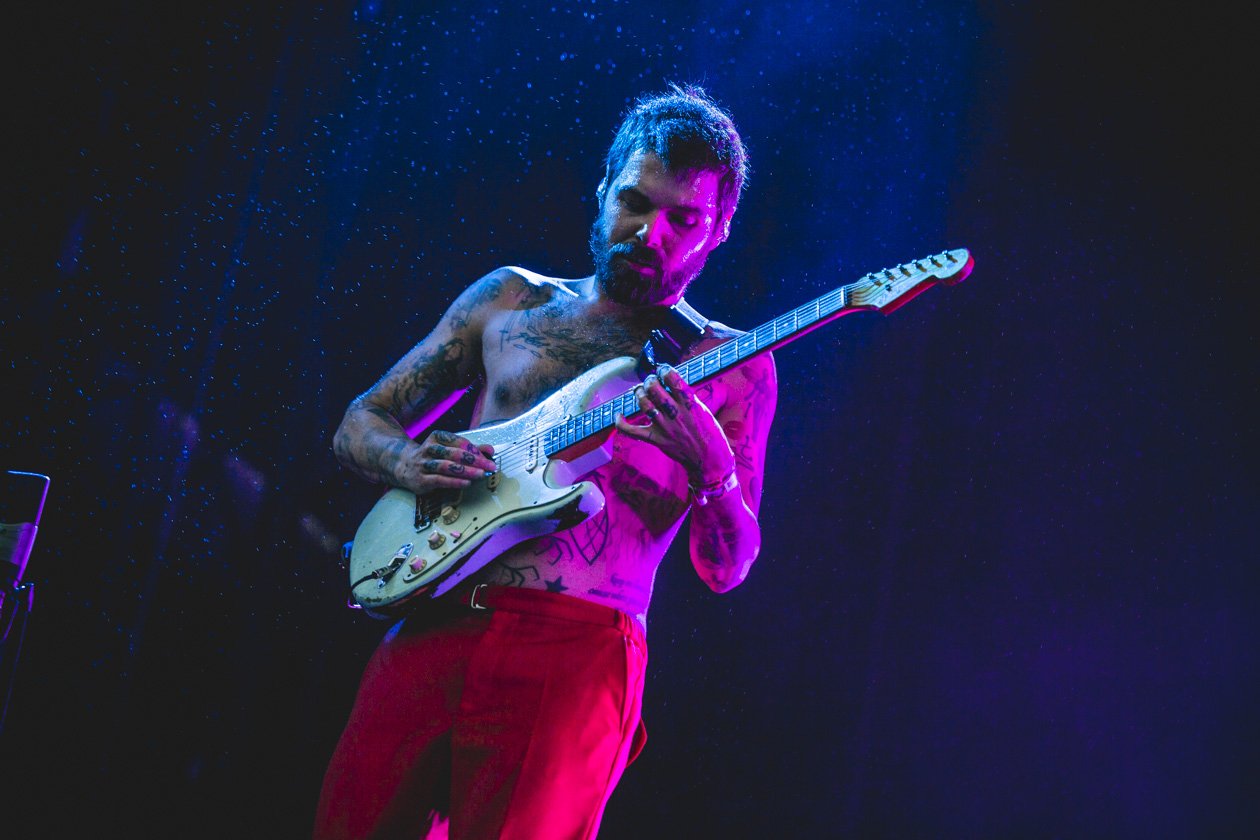 Die Schotten rockten die Green Stage am Festivalsamstag. – Biffy Clyro.