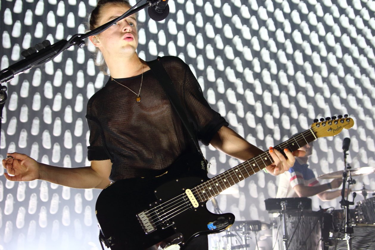 Bilderbuch stellen ihr neues Album "Magic Life" vor. – Bilderbuch.
