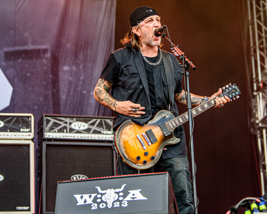 Biohazard – Comeback in Originalbesetzung - und die Fans fest im Griff. – Bobby Hambel.