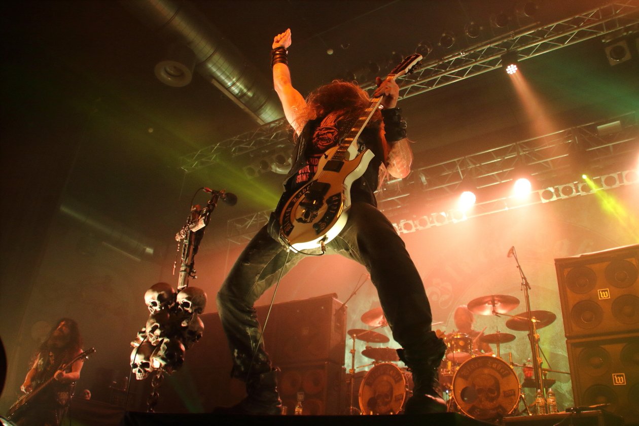 "Grimmest Hits" von Zakk Wylde und seinen Berserkern. – Black Label Society.