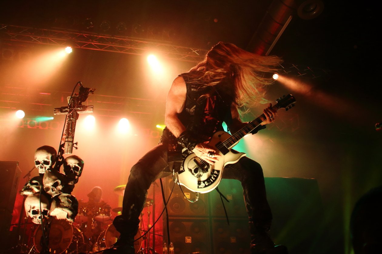 "Grimmest Hits" von Zakk Wylde und seinen Berserkern. – Black Label Society.
