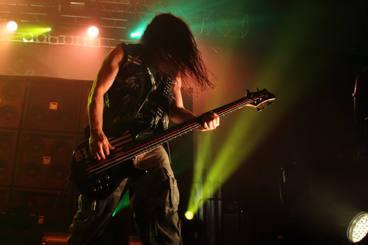 Black Label Society – "Grimmest Hits" von Zakk Wylde und seinen Berserkern. – John DeServio.