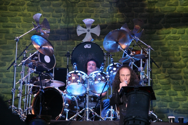Dürfen sich zwar nicht Black Sabbath nennen, aber jeder weiß, was gemeint ist. – 