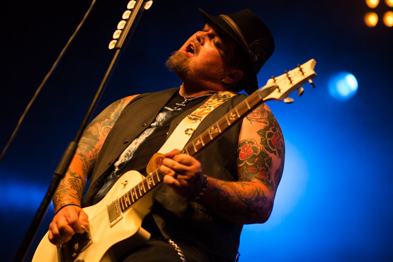 Black Stone Cherry – Black Stone Cherry.