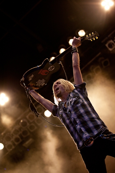 Black Stone Cherry in vollem Tageslicht. – Black Stone Cherry, Rock Am Ring 2011