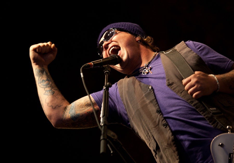 Black Stone Cherry in vollem Tageslicht. – Black Stone Cherry, Rock Am Ring 2011