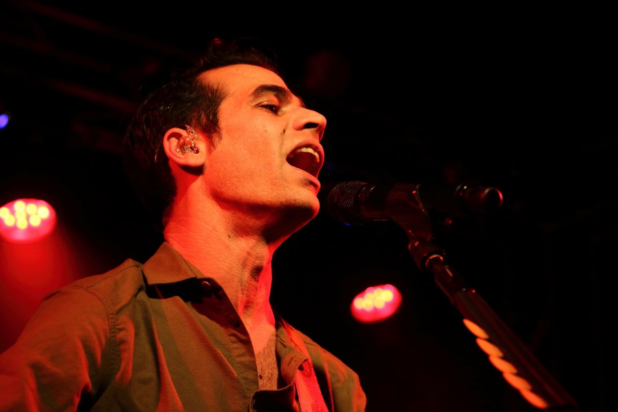 Letzter Halt der "Aviv Geffen feat. Blackfield"-Tour – Aviv Geffen schmeißt die Show auch allein.