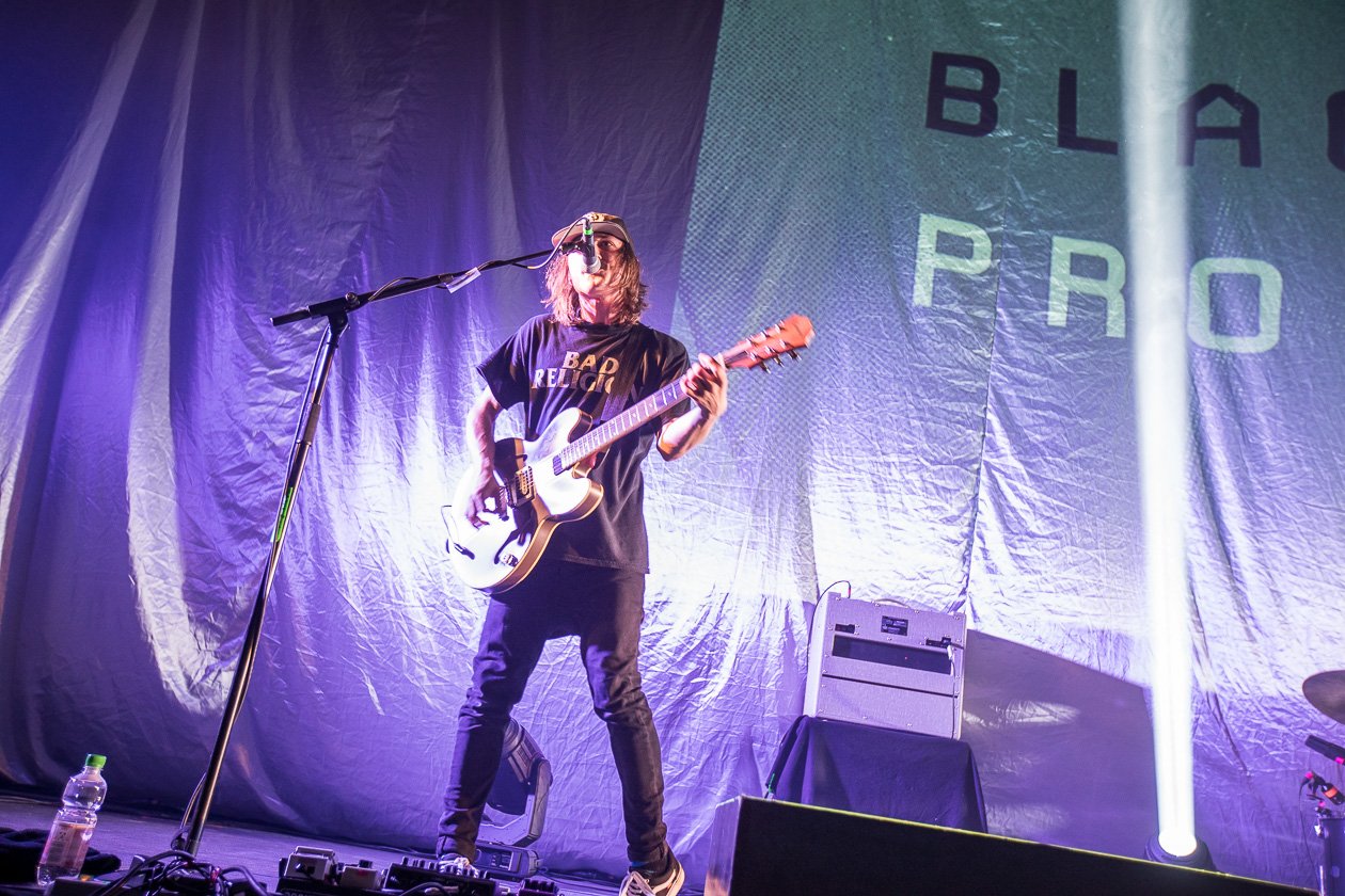 Mit Jennifer Rostock am Rhein. – Blackout Problems.
