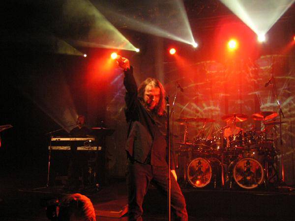 Blind Guardian – Von Helden, Trollen, Elfen und Schlachten singen. – 