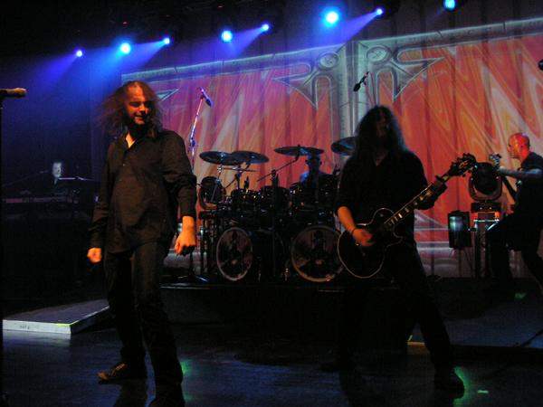 Blind Guardian – Von Helden, Trollen, Elfen und Schlachten singen. – 