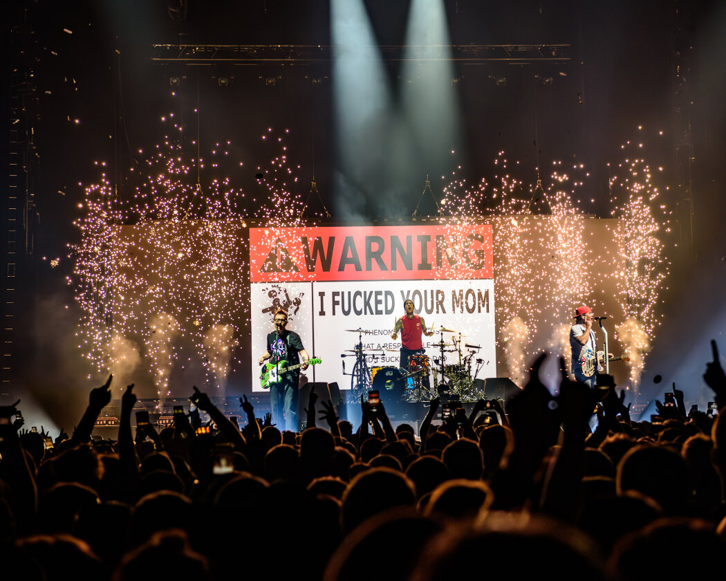 Blink 182 – Blink-182.