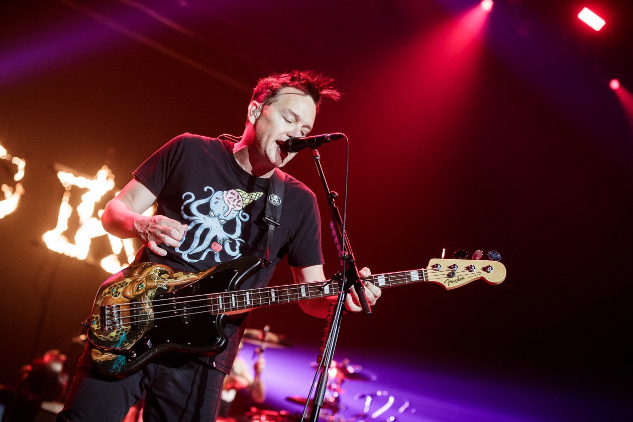Blink 182 – Travis Barker, Mark Hoppus und Matt Skiba im Ruhrgebiet. – Mark.