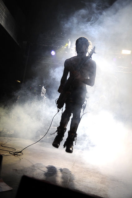 Blitzkid – Ein großes Highlight beim WGT 2009. – Goolsby hebt ab.