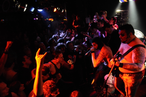Blitzkid in Köln beim Finale der Hell Nights Tour 2008. – Das Finale der Hell Nights Tour mit The Other, der Fluch und Zombina and the Skeletons