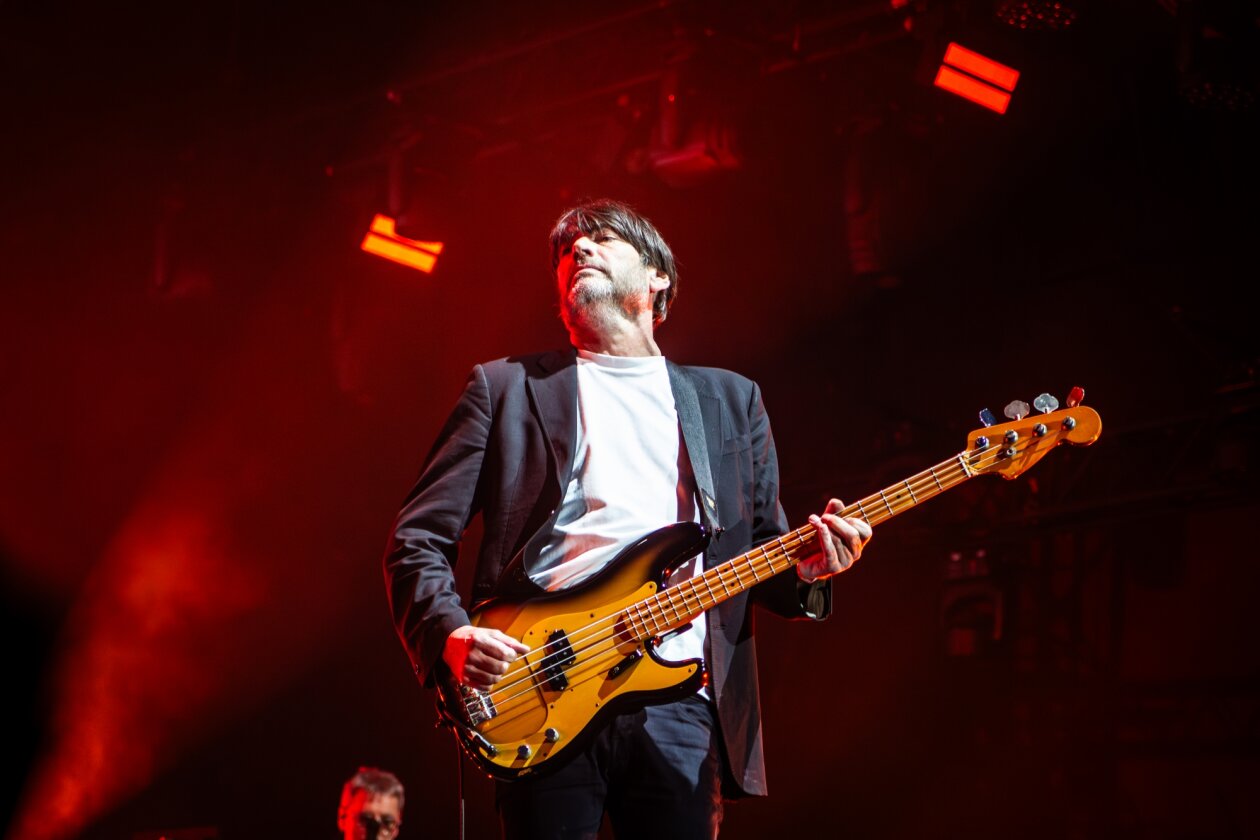 Blur – Damon Albarn und Kollegen nach acht Jahren Pause zurück auf Europas Bühnen. – Alex James.