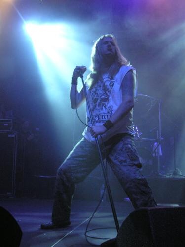 Bolt Thrower – Der englische Death Metal Panzer rollt über alles weg. – 