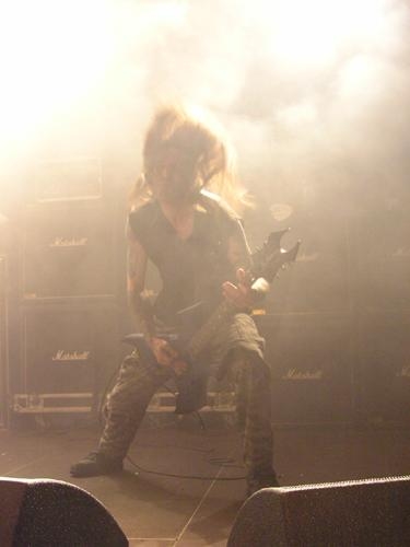 Bolt Thrower – Der englische Death Metal Panzer rollt über alles weg. – 