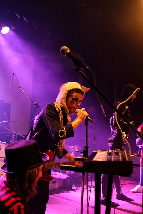 Bonaparte – R'n'R-Zirkus im St. Gallener Kugl. – Fix ohne Foxi?