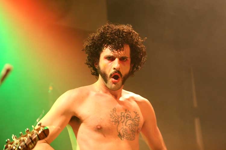 R'n'R-Zirkus im St. Gallener Kugl. – Der Napoleon von Bonaparte.