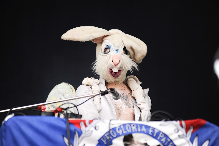 Bonaparte rocken das Bodenseestadion. – Bonaparte, Rock Am See 2011