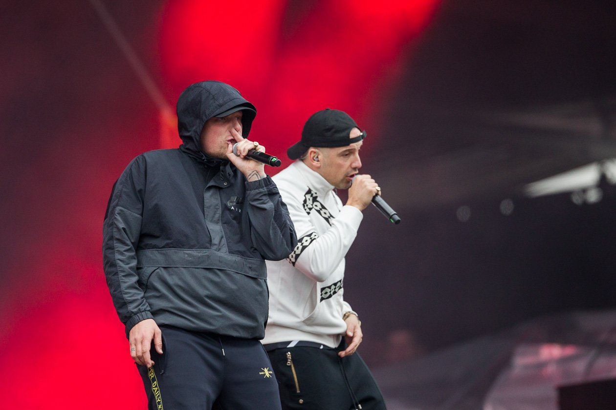 Bonez MC – Bonez MC & RAF Camora.