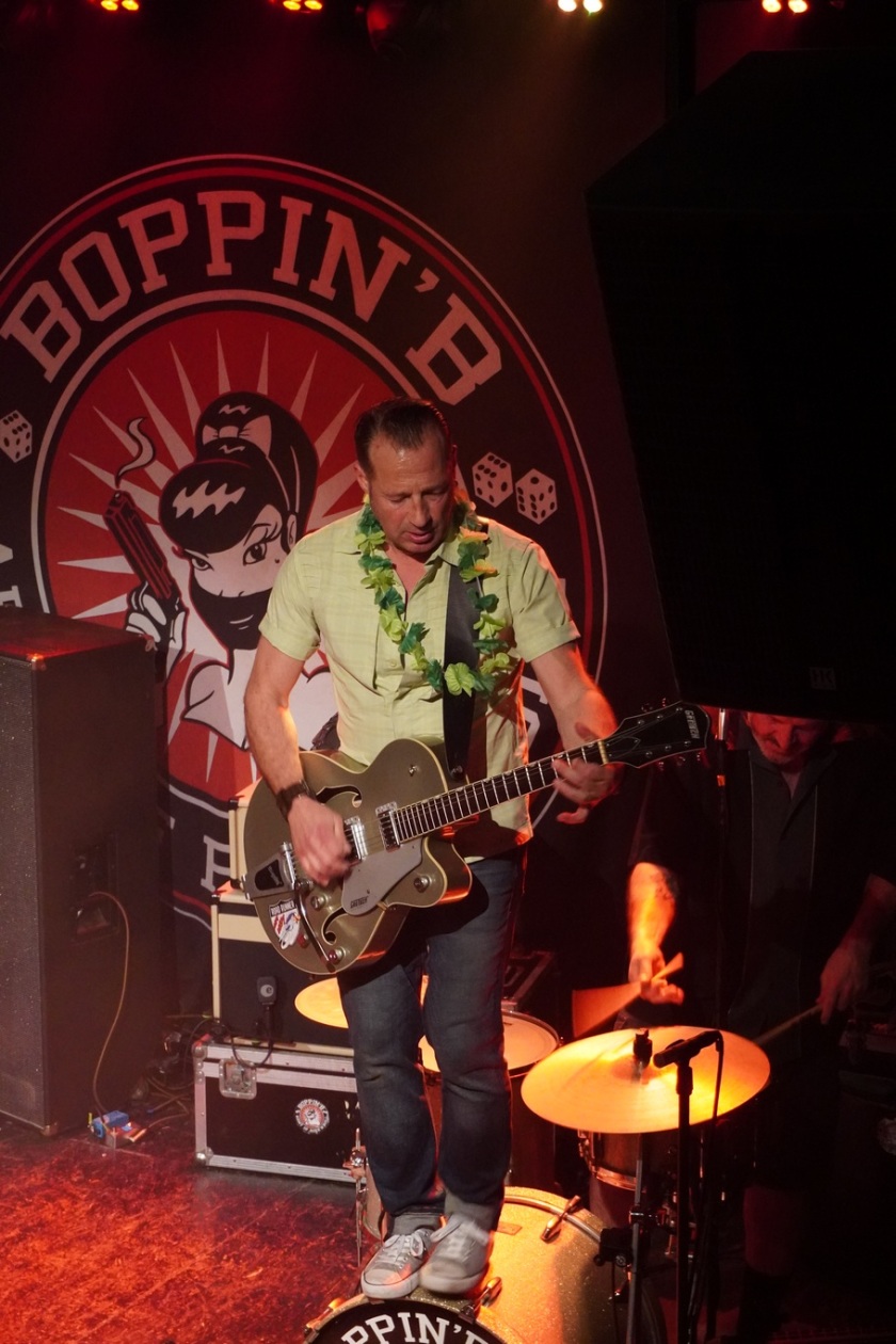Viel Spielfreude und Energie: die R'n'R/Rockabilly-Institution aus Aschaffenburg. – Boppin' B.