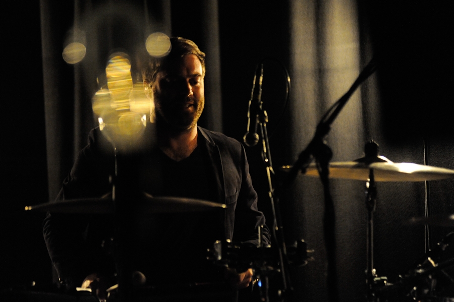 Das Duo live im Konstanzer Kulturladen. – Boy live in Konstanz 2012