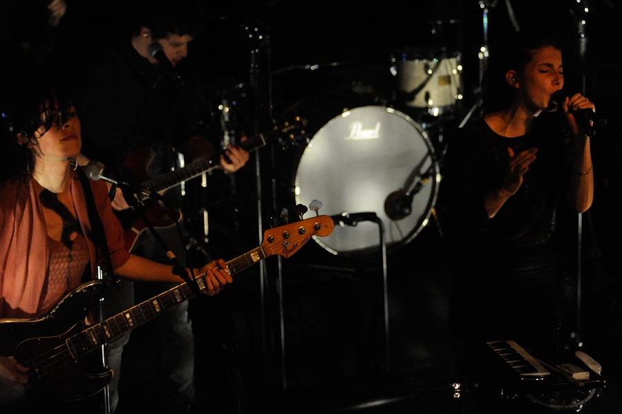 Das Duo live im Konstanzer Kulturladen. – Boy live in Konstanz 2012