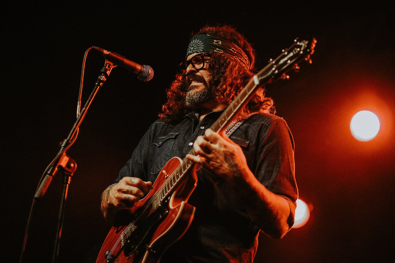 Brant Bjork – Auf "Tao Of The Devil"-Tour: mit Desert-Veteran Sean Wheeler im Gepäck. – Brant.