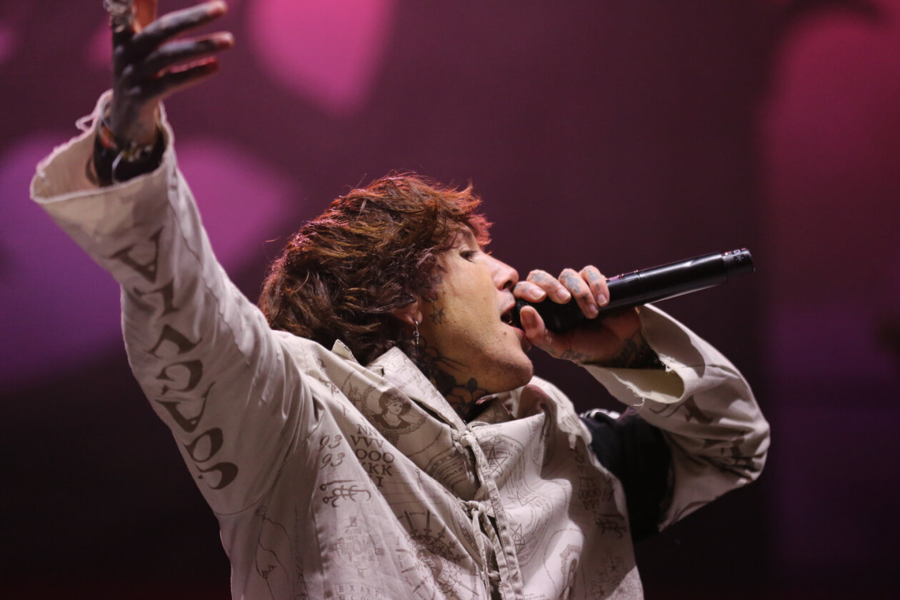 Fan-Gottesdienst am Sonntag: Oli Sykes und Band. – Bring Me The Horizon.