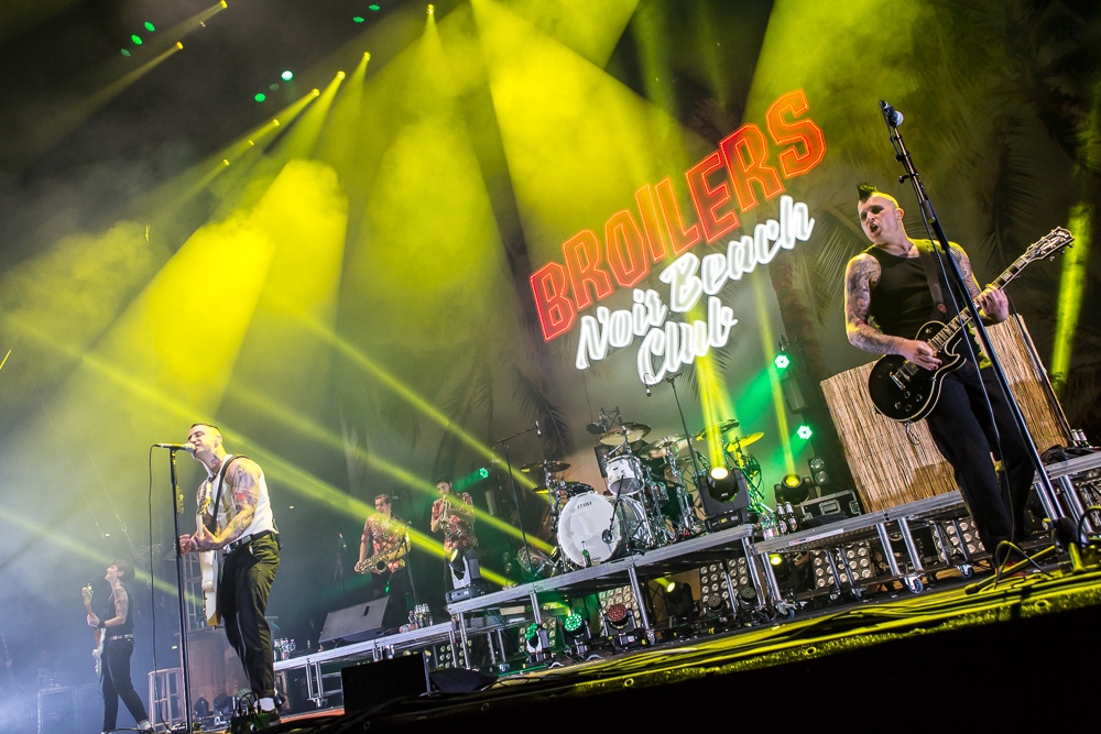 Die Broilers spielten für längere Zeit ihr letztes Konzert - natürlich in Düsseldorf. – Der Noir Beach Club live.