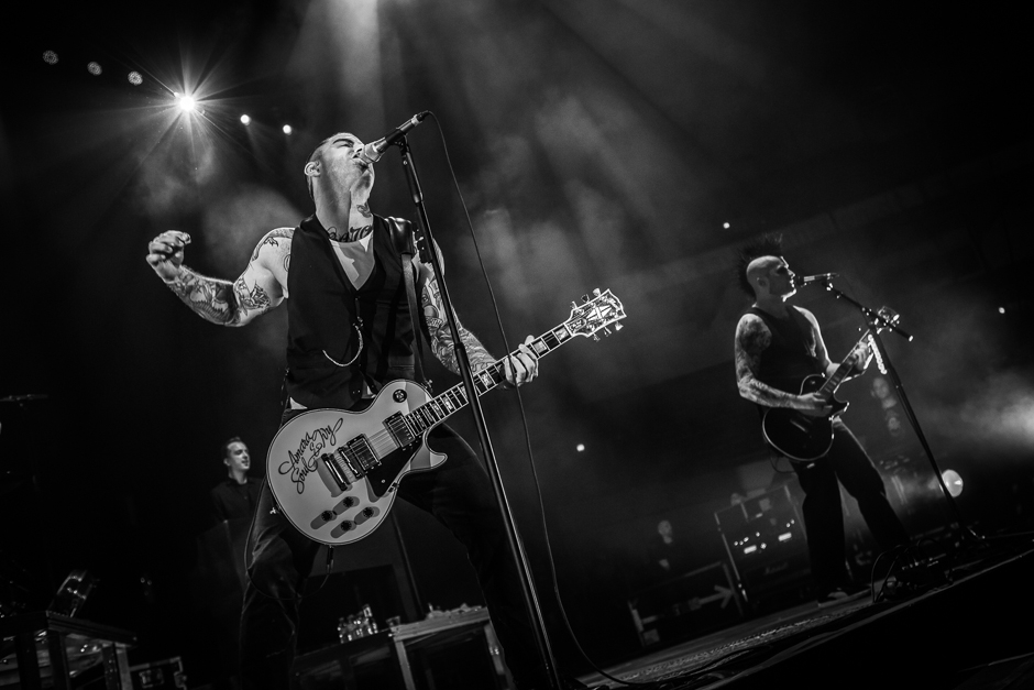 Die Broilers live in der Westfalenhalle. – Broilers - Sammy Amara und Ronald "Ron" Hübner