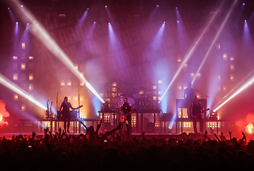 Broilers – Die Düsseldorfer bleiben live eine Bank. – ... in da house.