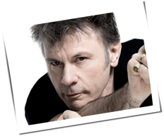 Bruce Dickinson